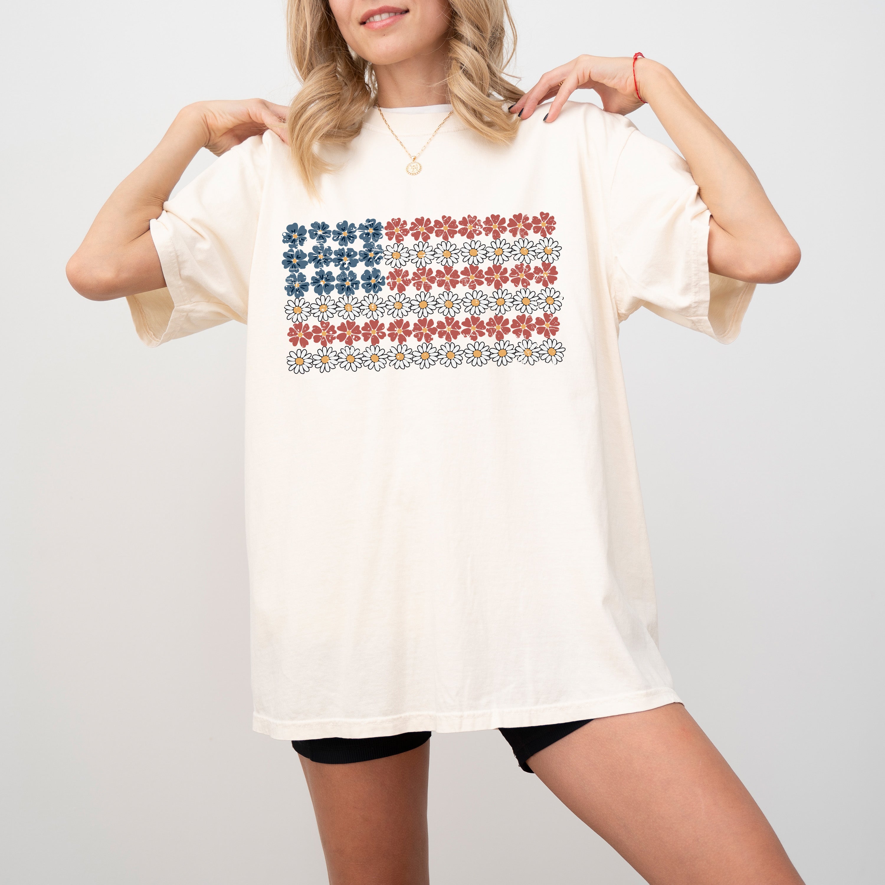 American Flag, Flowers, Red White Blue, Floral, Patriotic, Independence Day, 1776, USA, Tshirt Comfort Colors T-Shirt